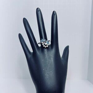 Vintage Silver Tone With Blue and Clear Rhinestone Statement Ring (R386)